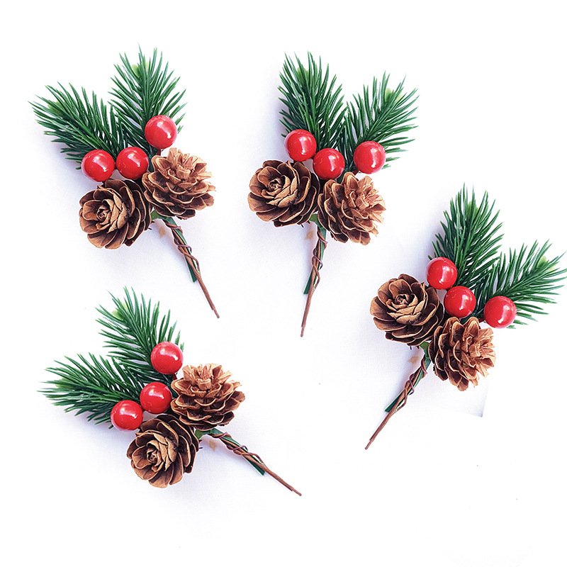 Christmas Tree Artificial - 인공 소나무 콘과 붉은 열매 10개